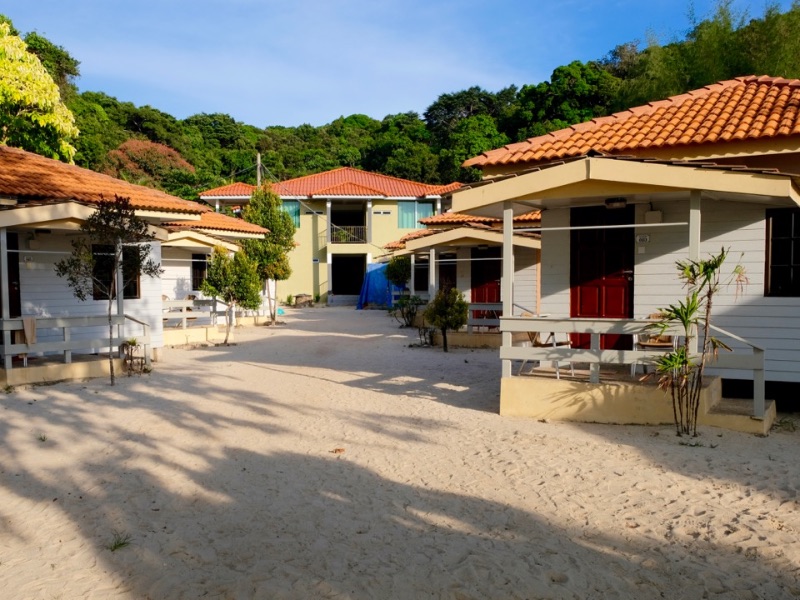 Kapas Coral Beach Resort